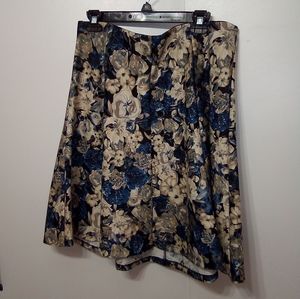 Woman's knee length skirt